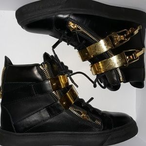 Giuseppe boots